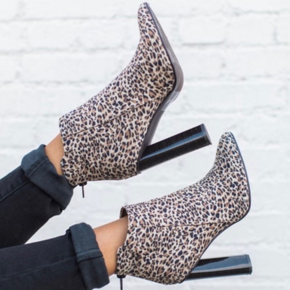 Leopard/Cheetah Booties